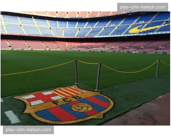 深度复盘：巴萨为何能在诺坎普遏制皇马的快速反击？