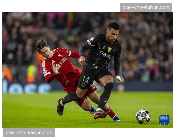 巴黎圣日耳曼两回合零封利物浦，展现卫冕冠军实力